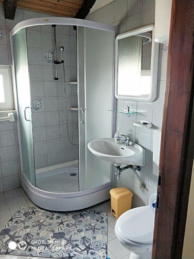 Danica Holiday House Cesarica Ngoại thất bức ảnh